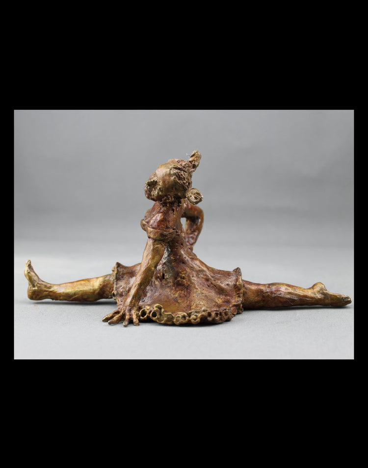 audrey flechet, sculpture, bronze, pièce unique, cire perdue, french cancan, dace, danseuse, fonderie du champ bon, lost wax, metal casting, séraphine