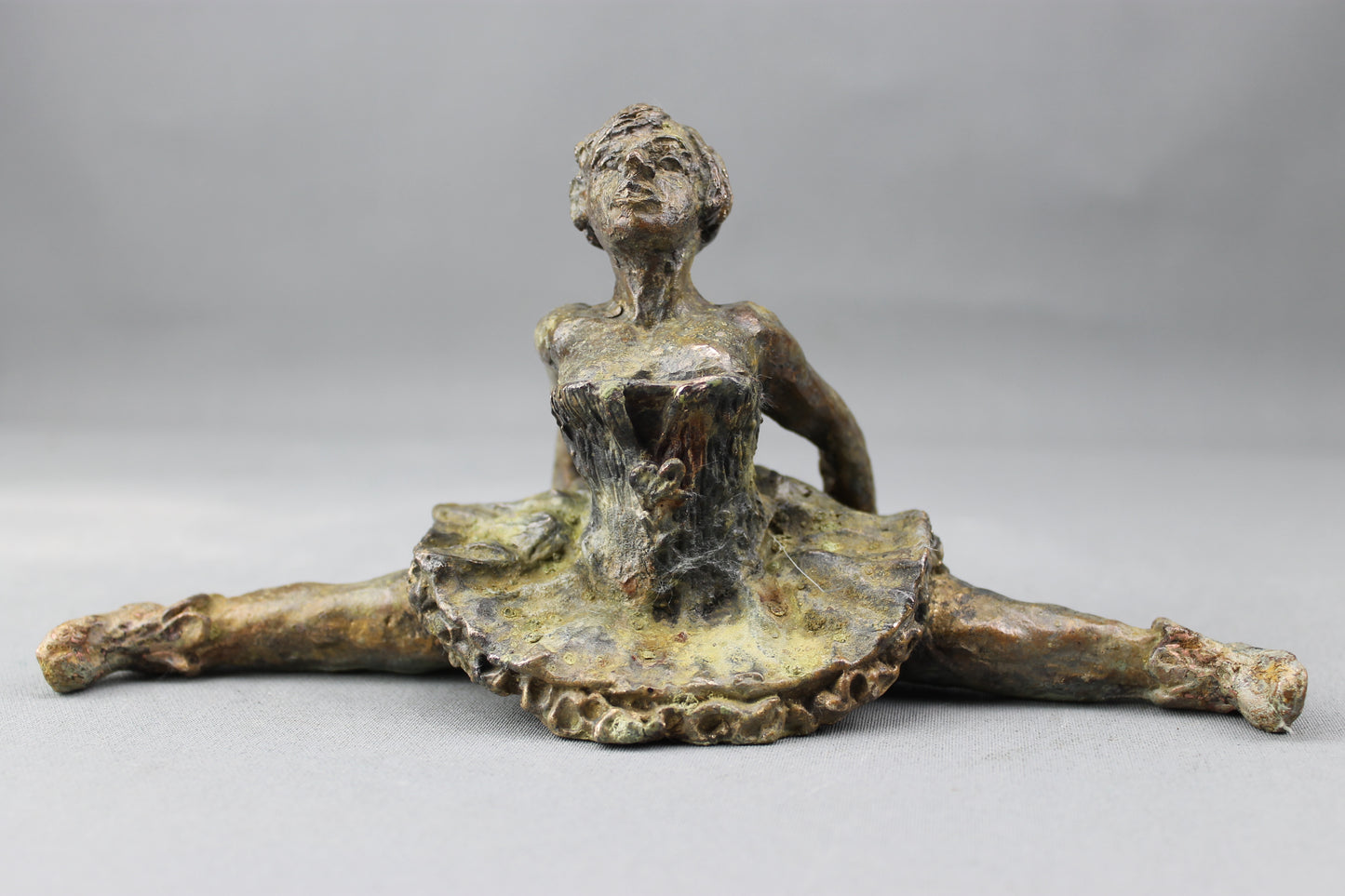 audrey flechet, sculpture, bronze, pièce unique, cire perdue, french cancan, dace, danseuse, fonderie du champ bon, lost wax, metal casting, coco