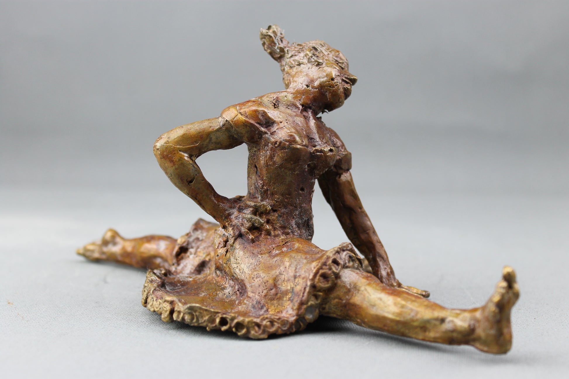 audrey flechet, sculpture, bronze, pièce unique, cire perdue, french cancan, dace, danseuse, fonderie du champ bon, lost wax, metal casting, séraphine