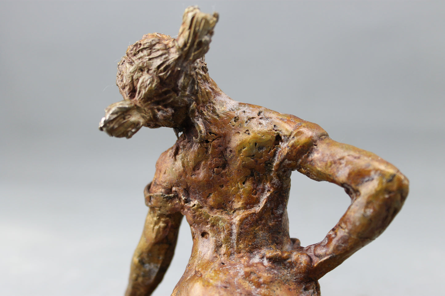 audrey flechet, sculpture, bronze, pièce unique, cire perdue, french cancan, dace, danseuse, fonderie du champ bon, lost wax, metal casting, séraphine